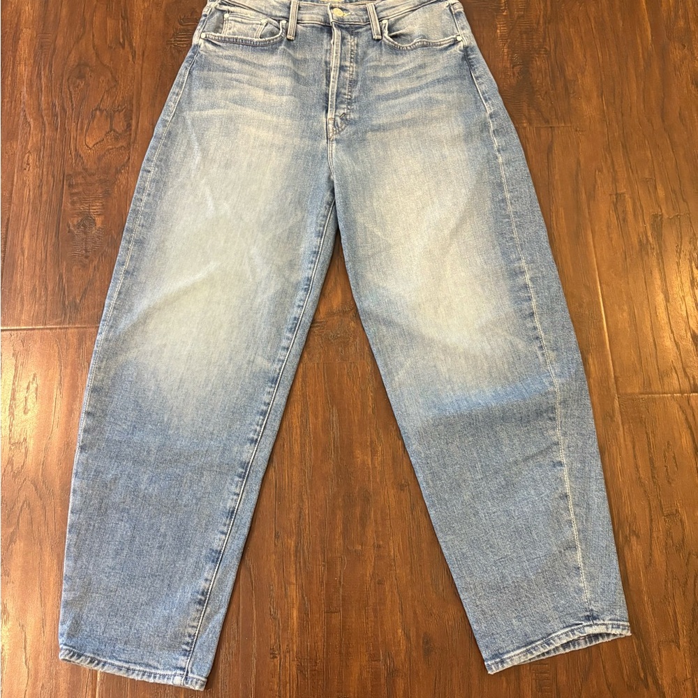 MOTHER The Curbside Ankle Jean in Secret Sister Wash